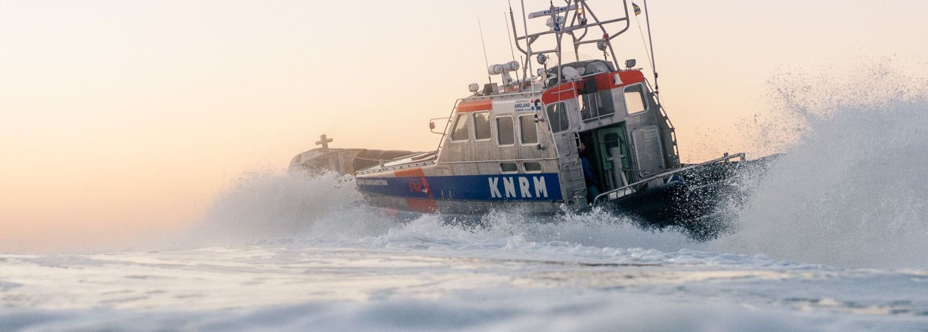  KNRM | Koninklijke Nederlandse Redding MaatschappiSeenotrettungsorganisation Koninklijke Nederlandse Redding Maatschappij | KNRM - VVV Ameland