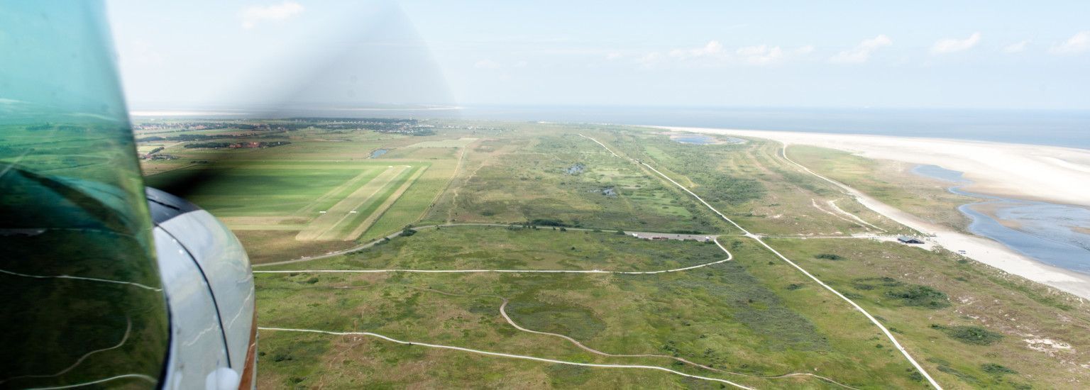 Ameland Flughafen - VVV Ameland