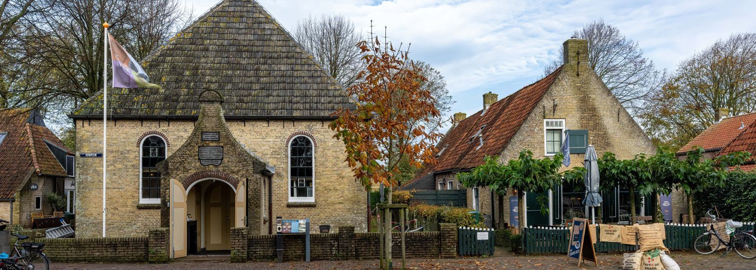 Ehemalige Niederländisch-Reformierte Kirche Nes