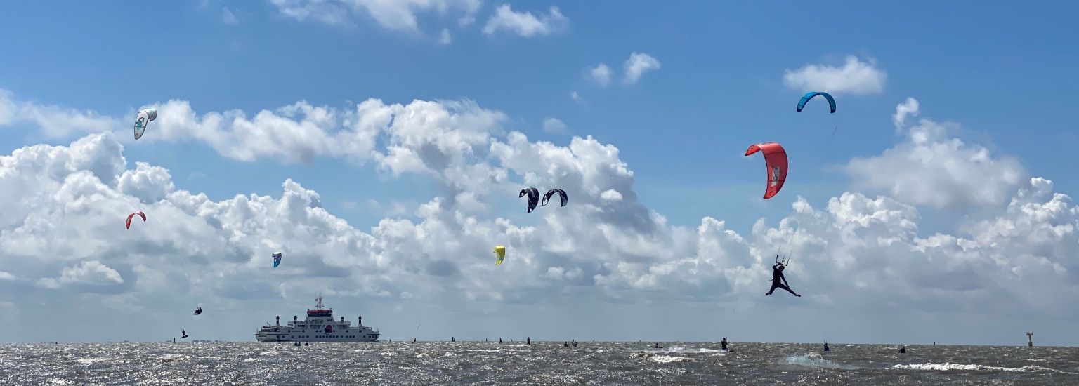 Kitesurfschool KiteMobile - VVV Ameland