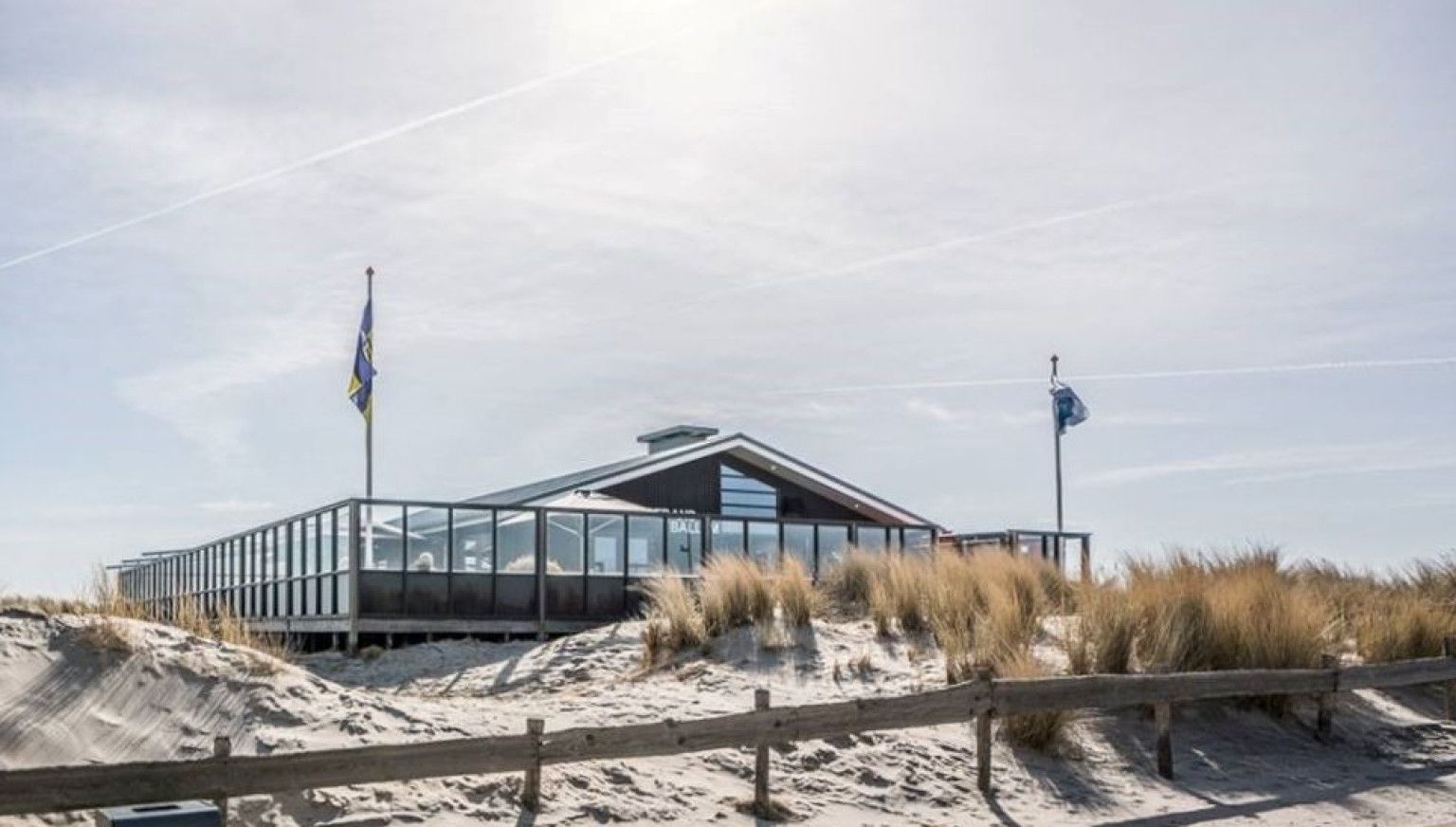 Strandpavillon Ballum - VVV Ameland