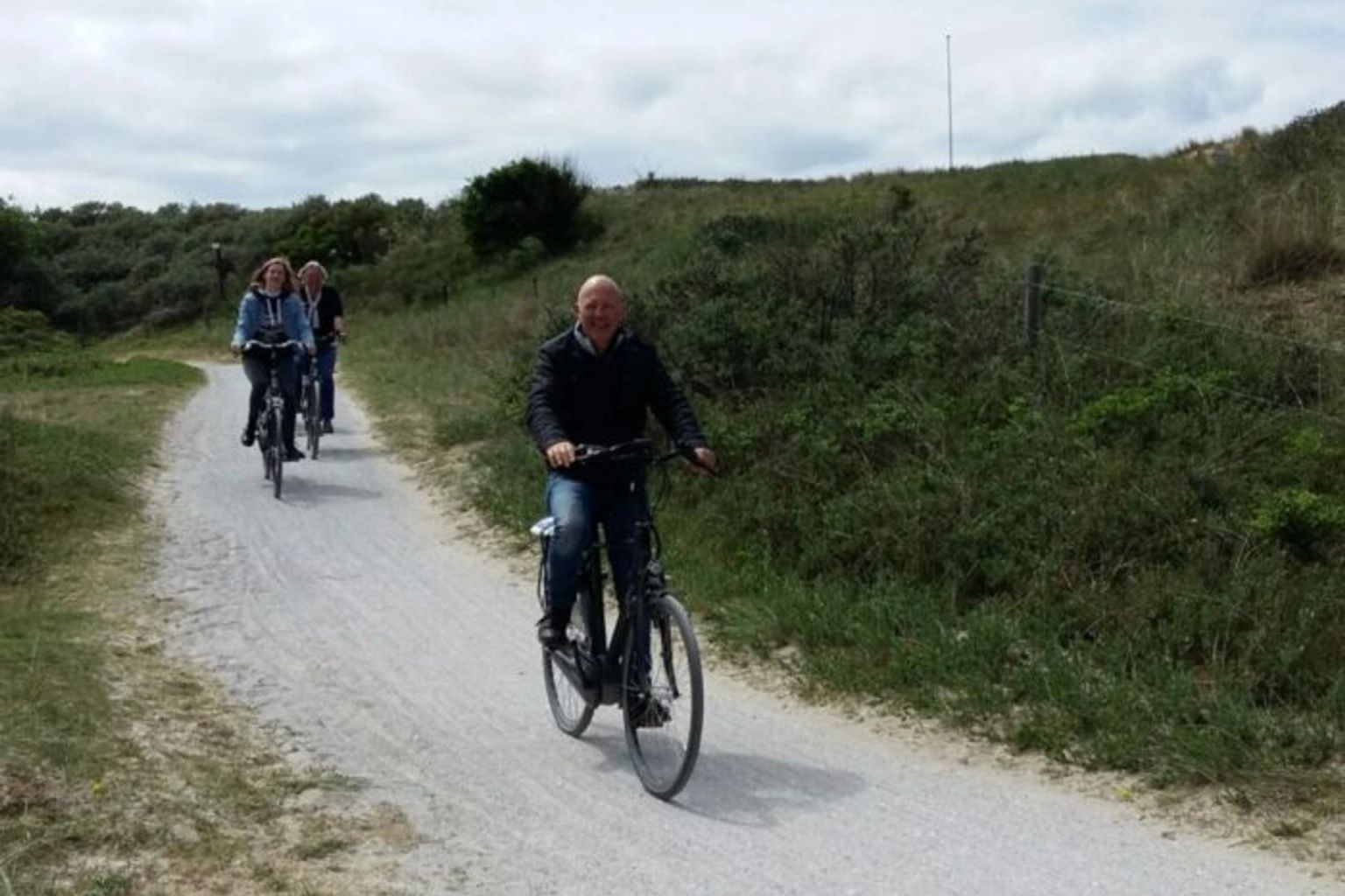 Fietsexcursie verborgen bunkers