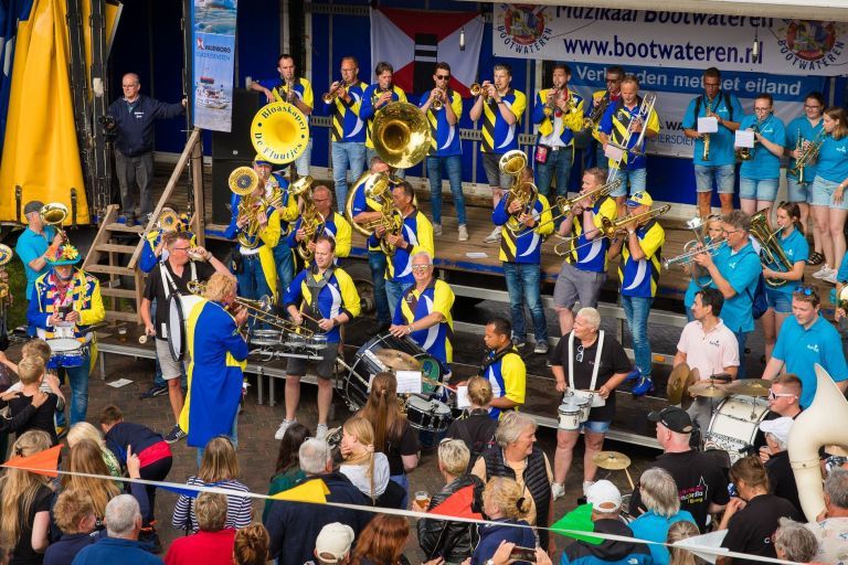 Musikalisches ‚Bootwateren’ - VVV Ameland