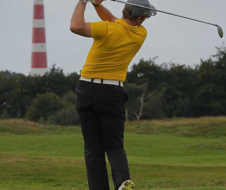 Golf spielen und Golfbahn Ameland - VVV Ameland