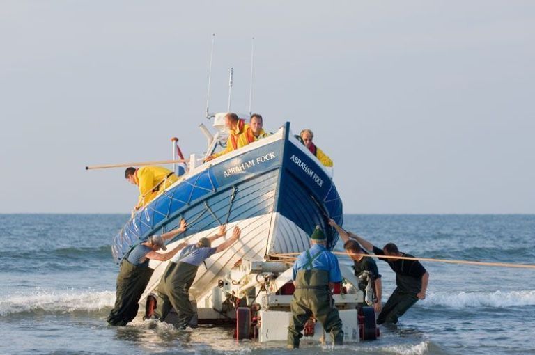 Vorführung des Pferderettungsbootes - VVV Ameland