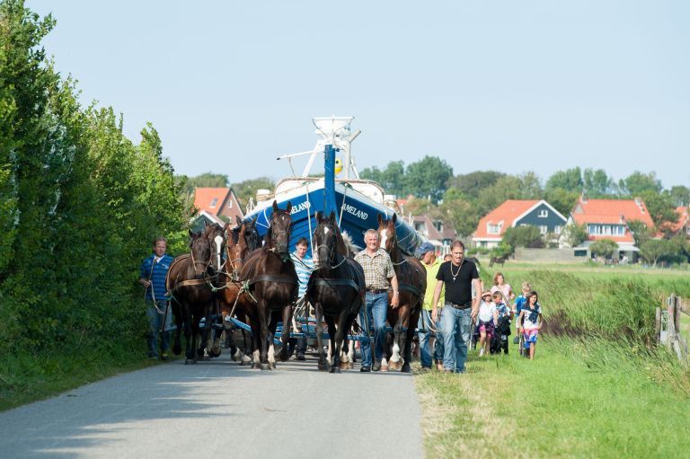 Vorführung des Pferderettungsbootes - VVV Ameland