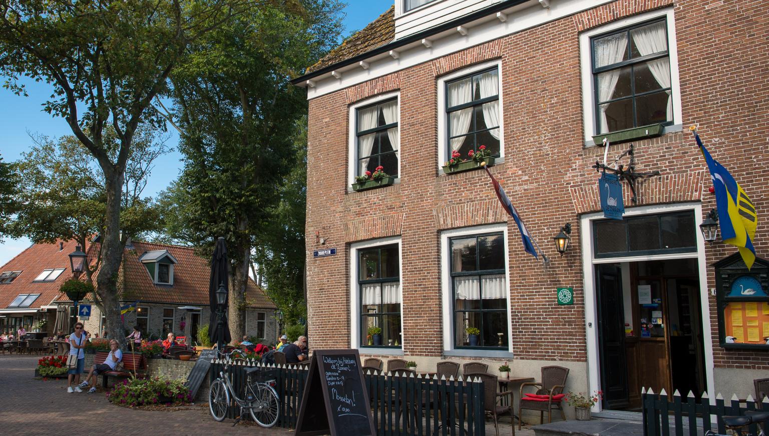 Bars en café's in Hollum - VVV Ameland