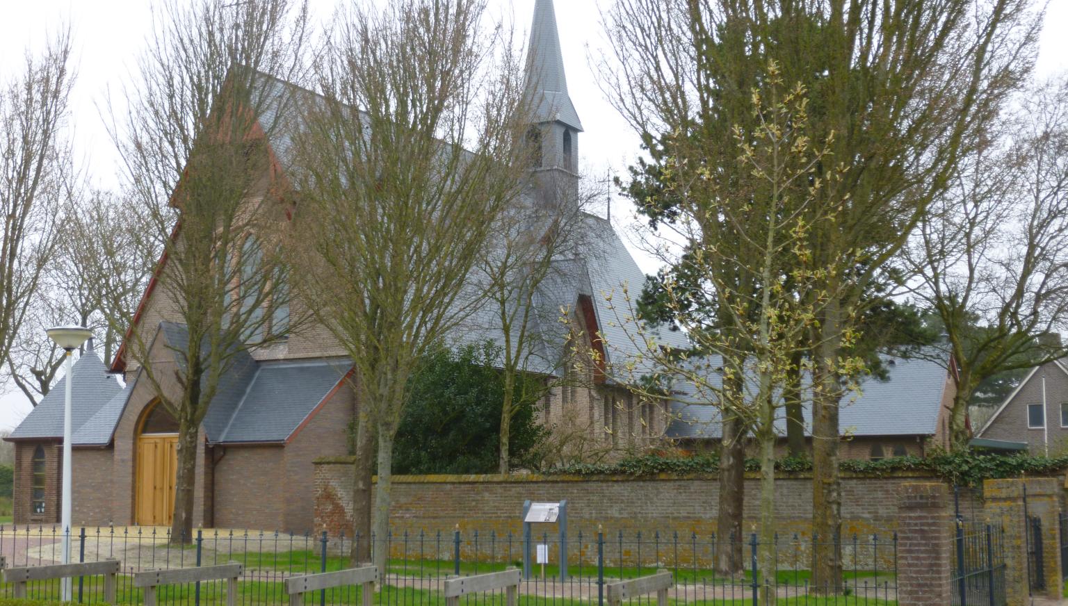 Rooms Katholieke Kerk - Tourist Information 