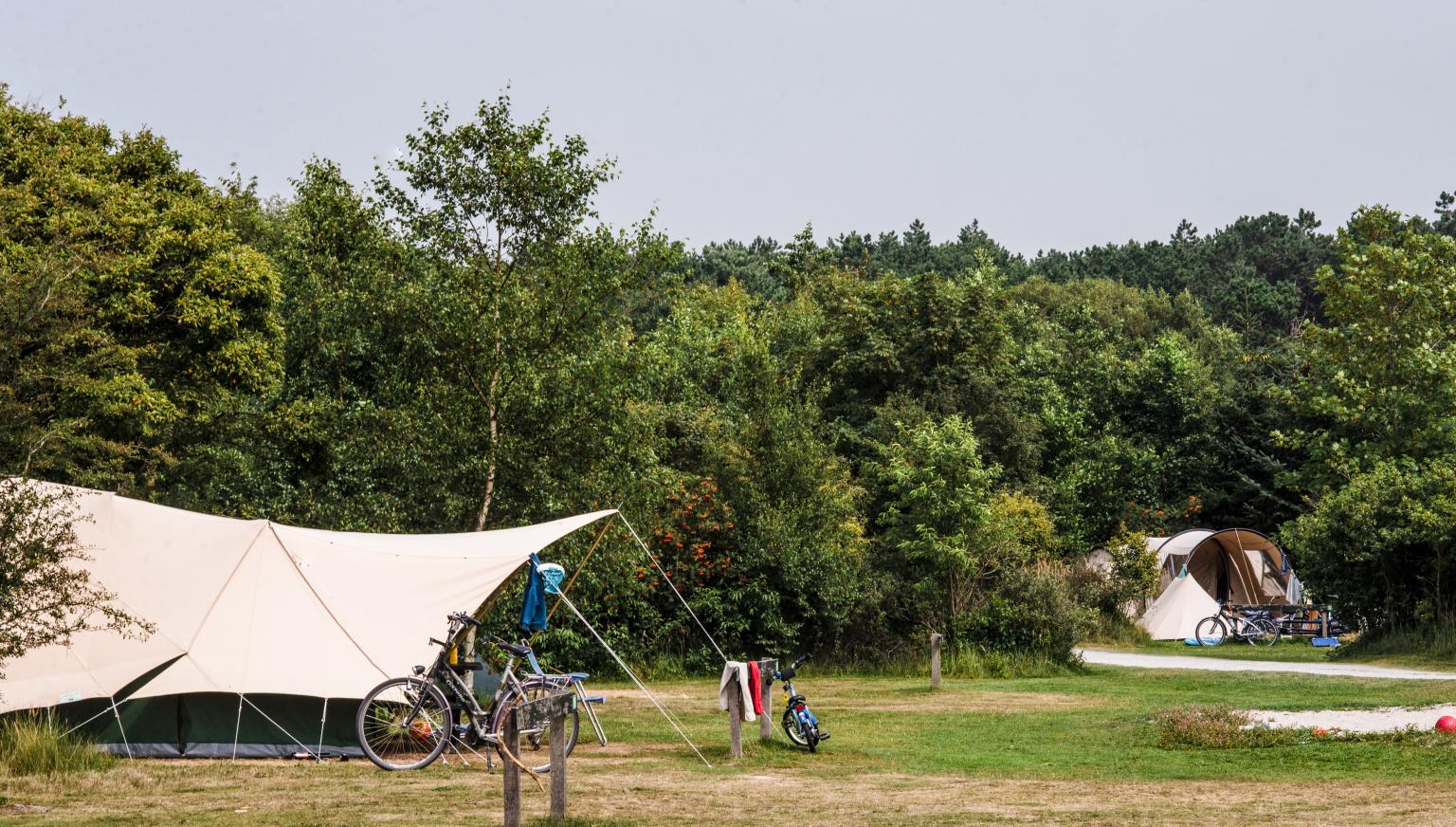 Försterei Campingplatz De Middelpôlle - VVV Ameland