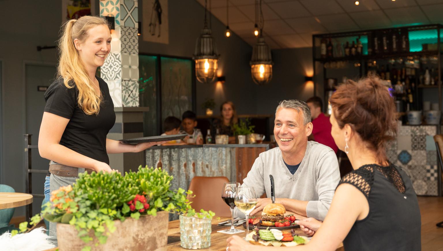 Neighbours Grill & Bites  - VVV Ameland